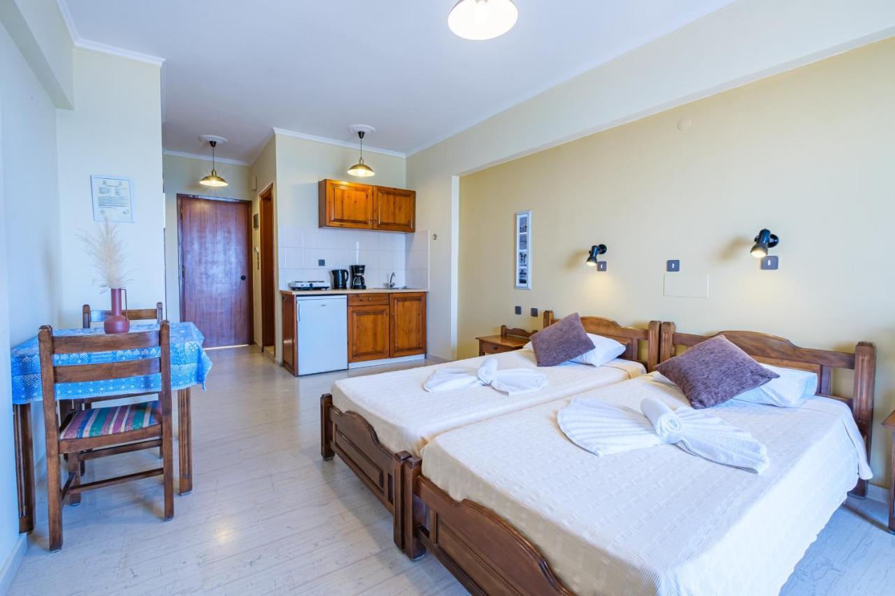 Seaside Apartments Ampavris Extérieur photo